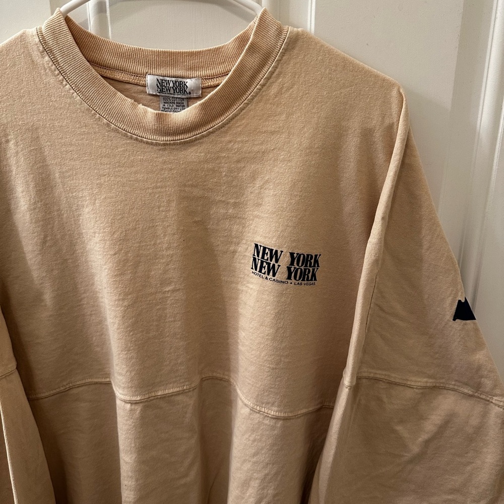 New York thick long sleeve t-shirt - Picture 2 of 6